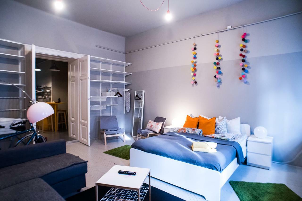 Maximum Downtown - Minimal Feeling Apartment *